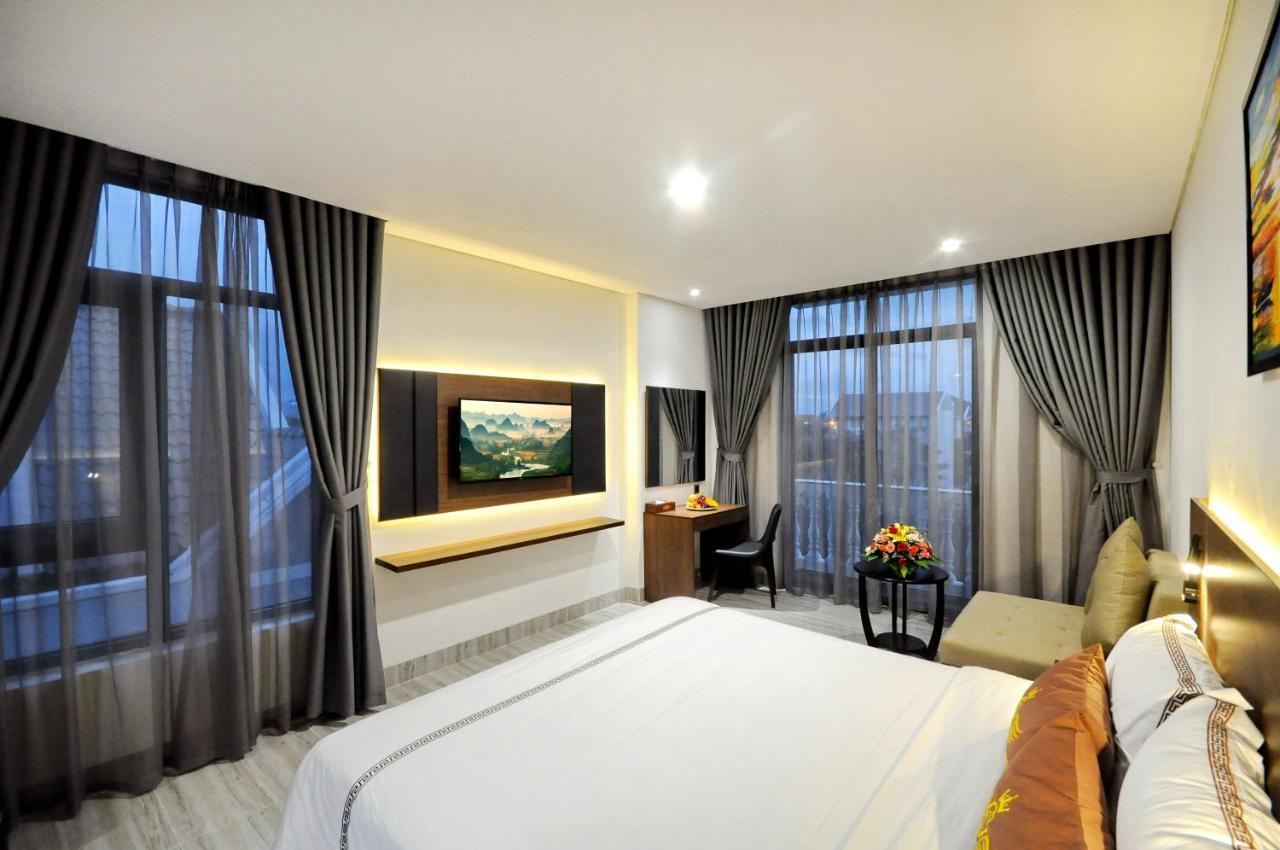 Crown Nguyen Hoang Hotel Нячанг Екстер'єр фото