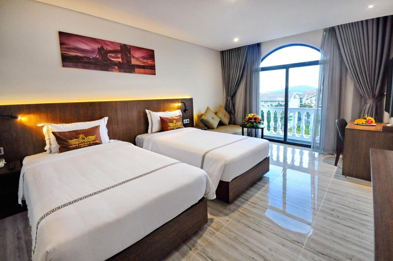 Crown Nguyen Hoang Hotel Нячанг Екстер'єр фото