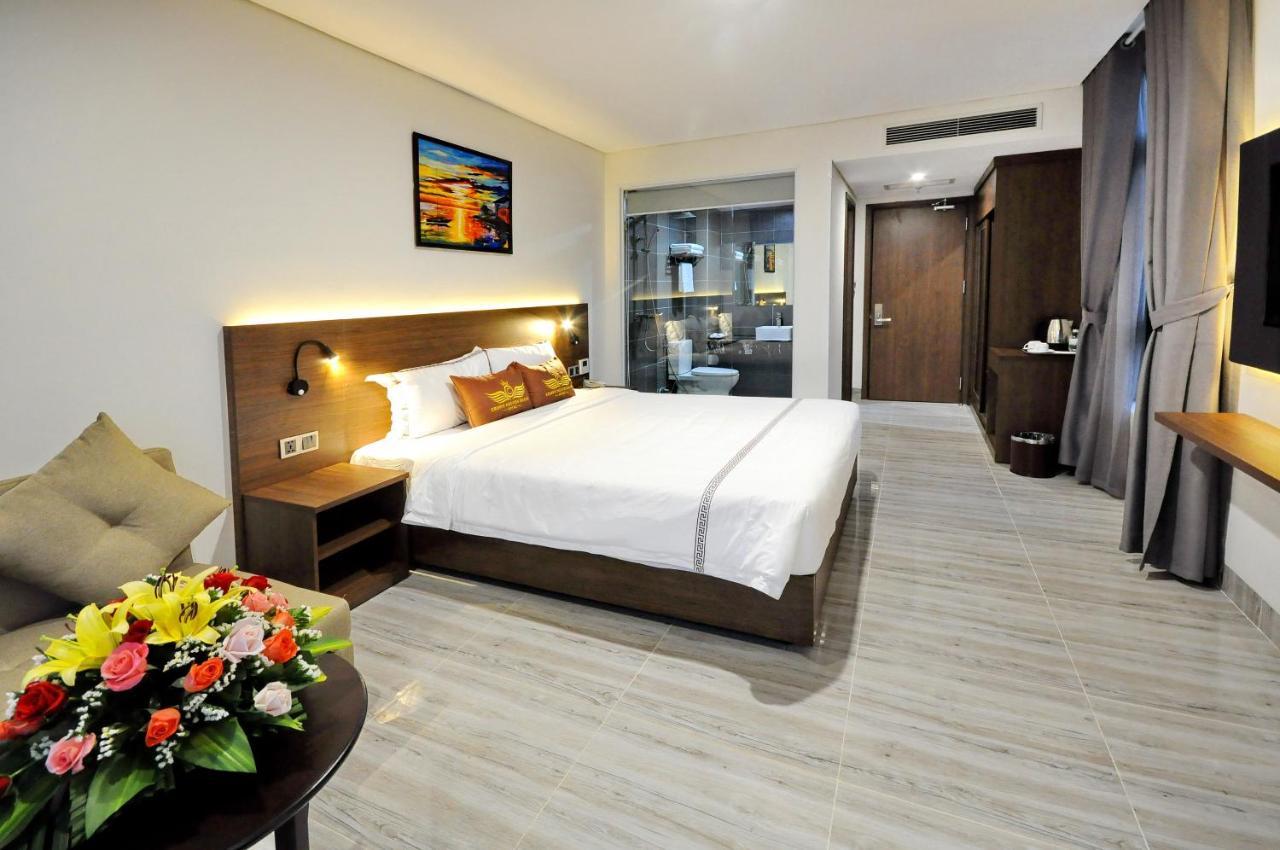 Crown Nguyen Hoang Hotel Нячанг Екстер'єр фото