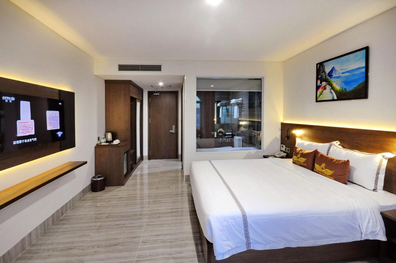Crown Nguyen Hoang Hotel Нячанг Екстер'єр фото