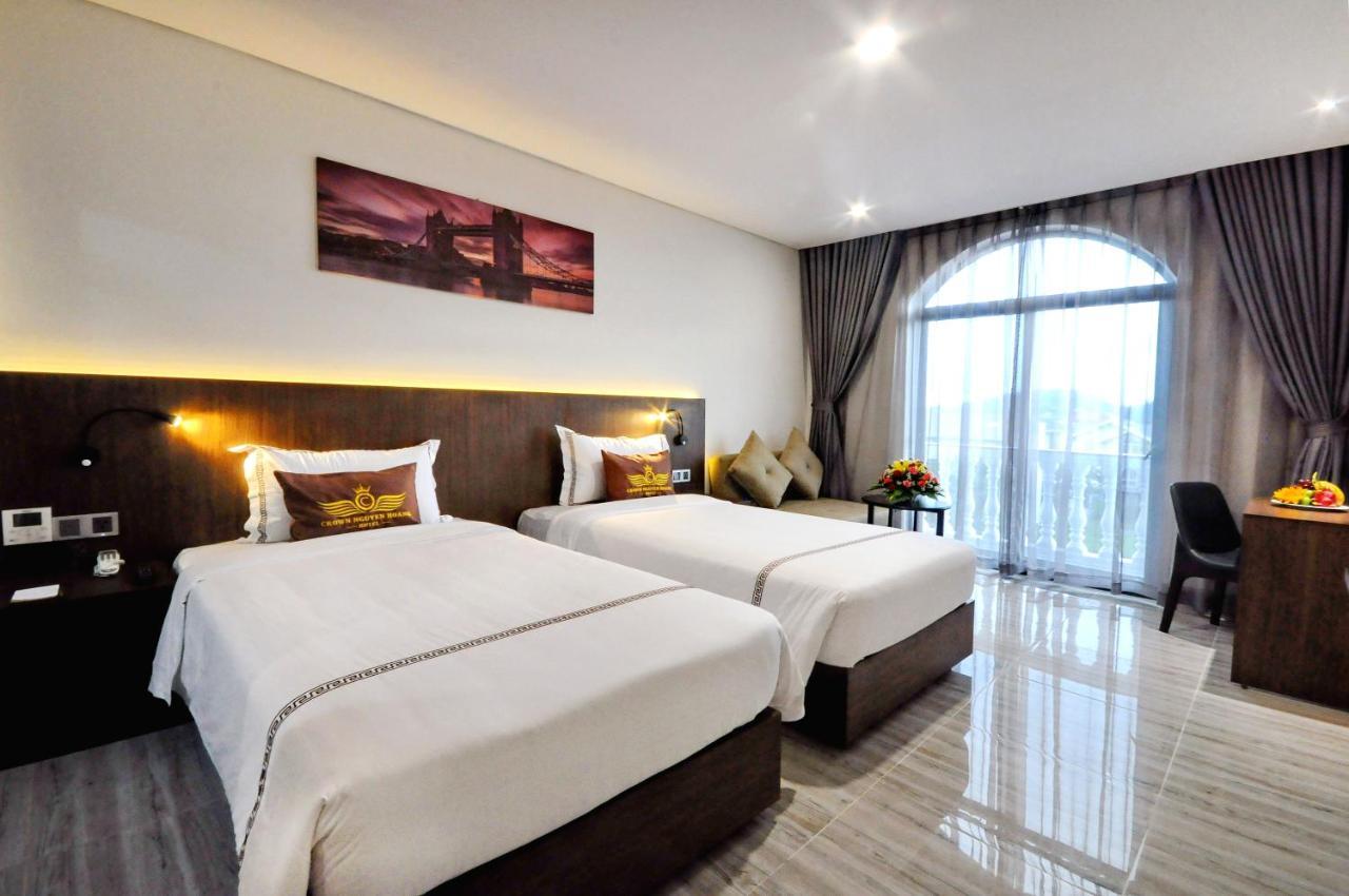 Crown Nguyen Hoang Hotel Нячанг Екстер'єр фото