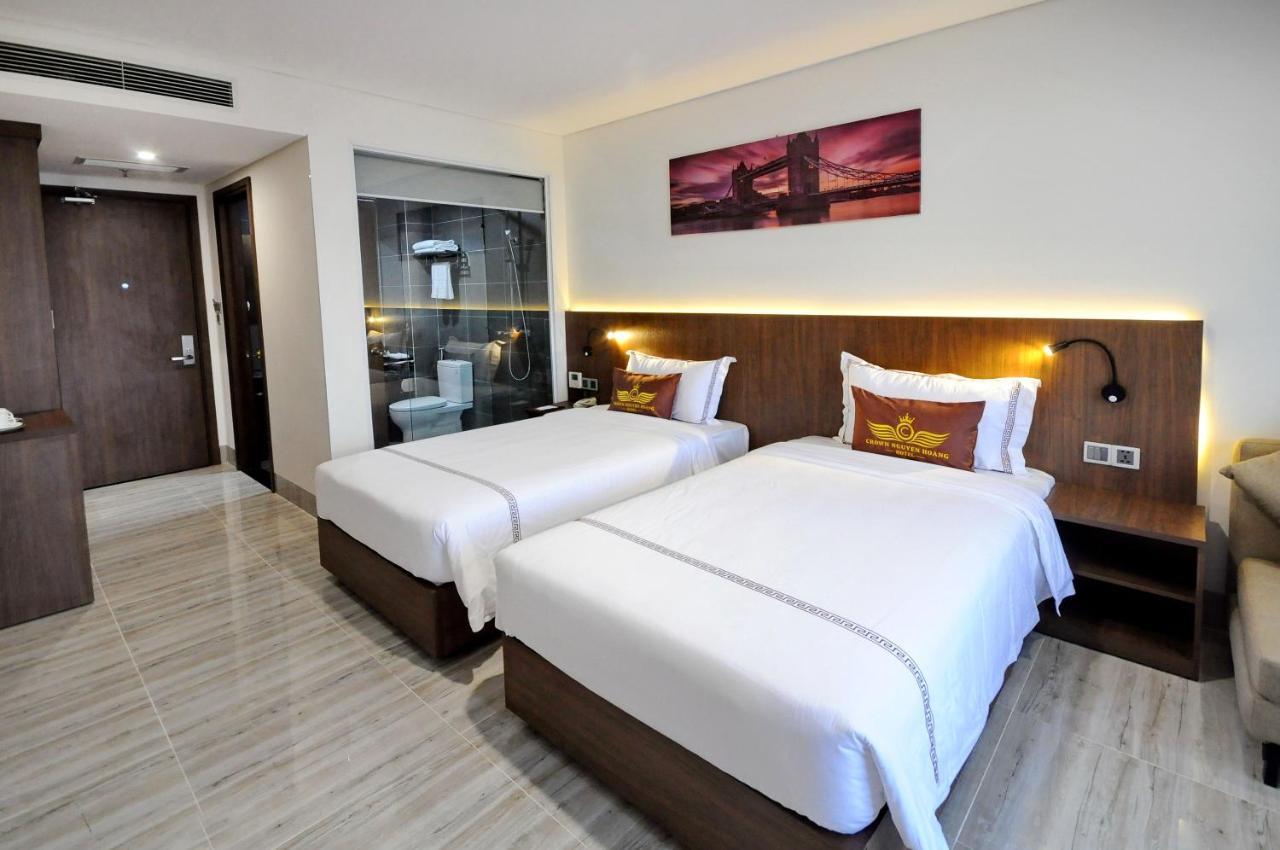 Crown Nguyen Hoang Hotel Нячанг Екстер'єр фото