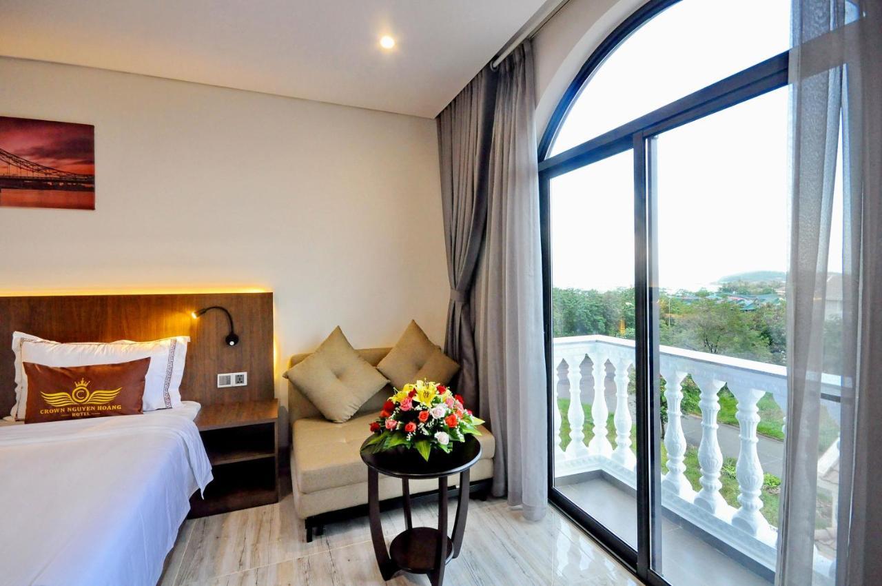 Crown Nguyen Hoang Hotel Нячанг Екстер'єр фото