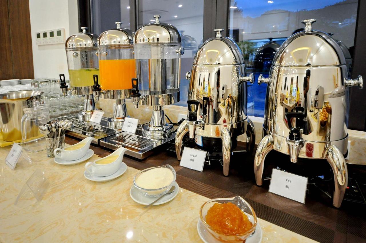 Crown Nguyen Hoang Hotel Нячанг Екстер'єр фото