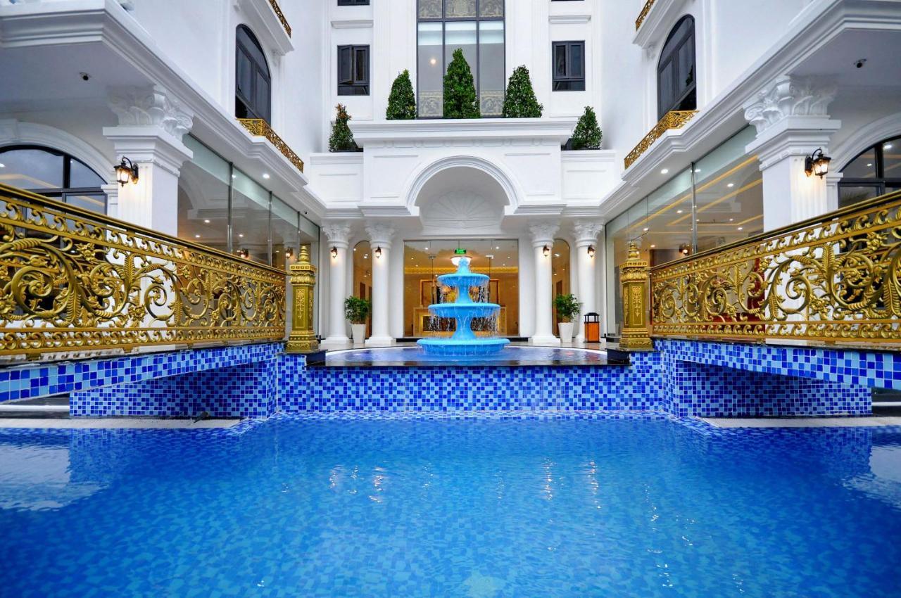Crown Nguyen Hoang Hotel Нячанг Екстер'єр фото