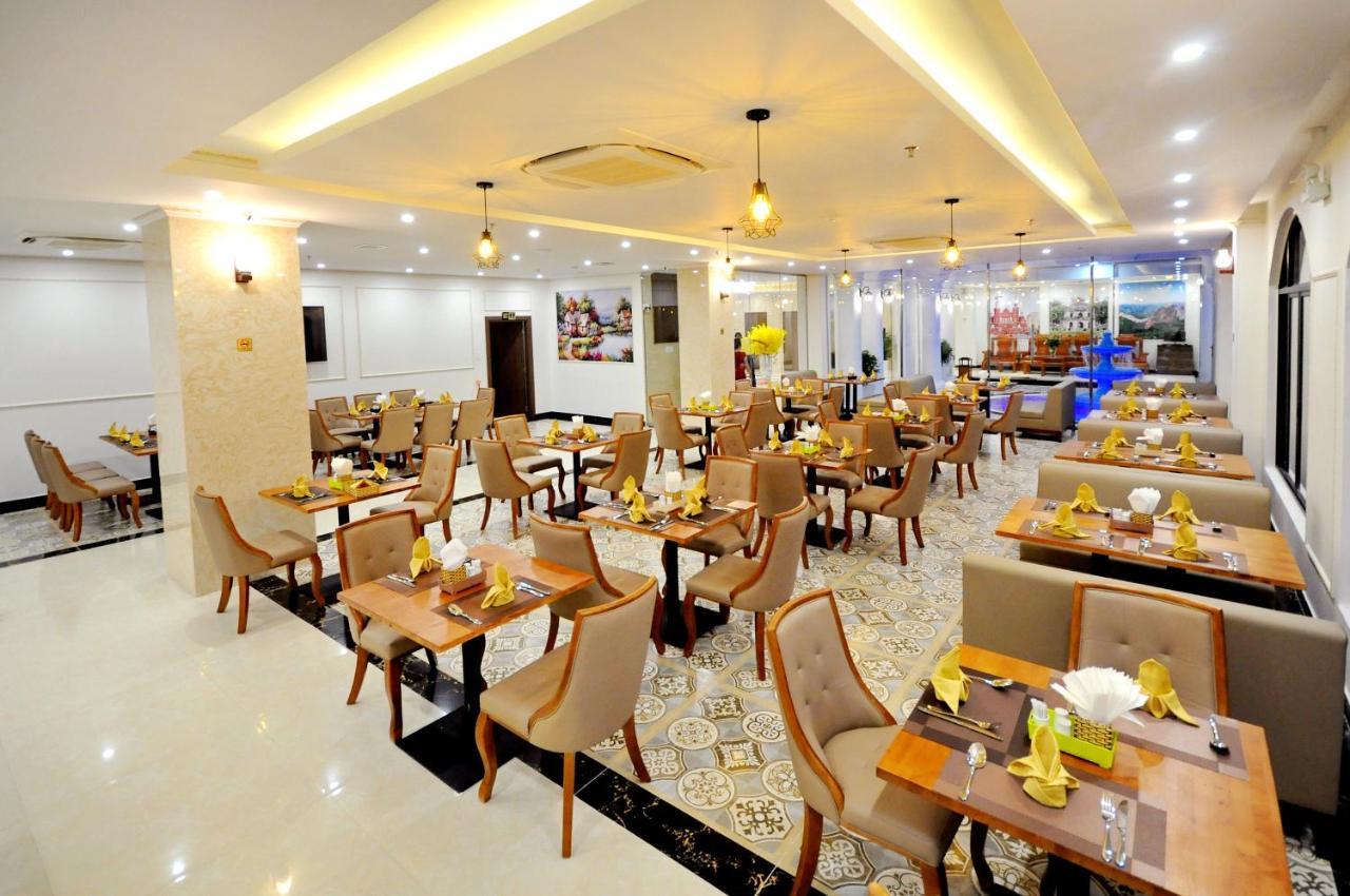 Crown Nguyen Hoang Hotel Нячанг Екстер'єр фото