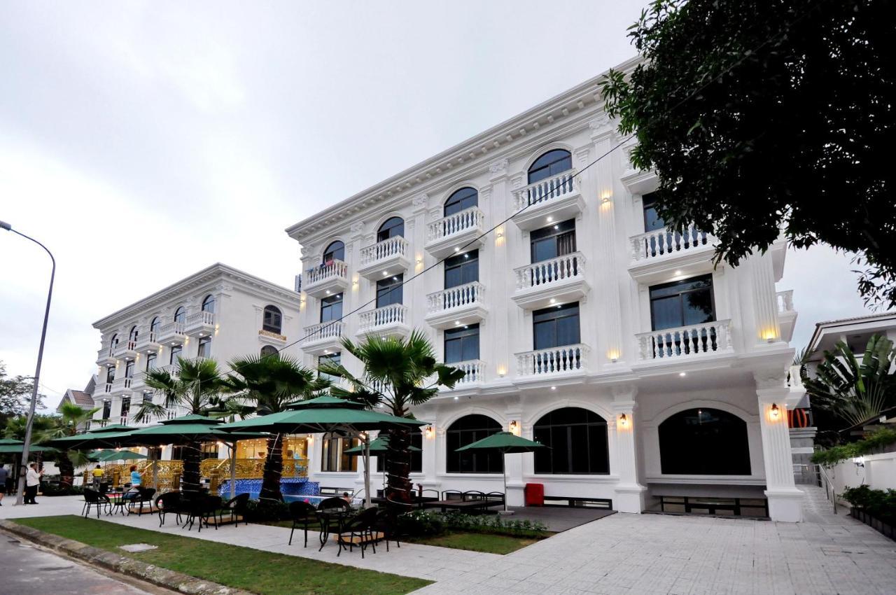Crown Nguyen Hoang Hotel Нячанг Екстер'єр фото